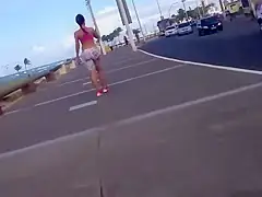 Amazing ass cheeks in tight leggings