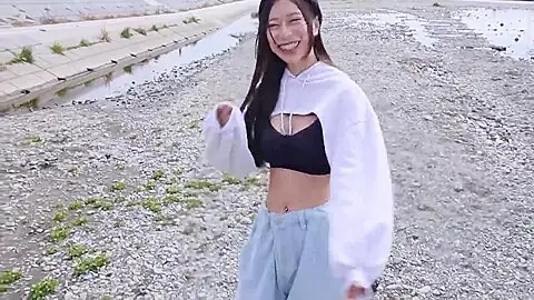 Beautiful Big-breasted Dancer Female College student 18+ With Outstanding Style That Stands Out From The Standing Position #yuki #fe