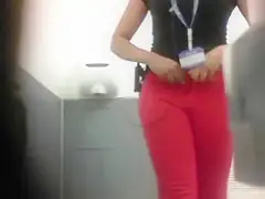 What a pretty girl, we should see her ass!