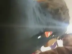 Upskirt en tienda de con cara y tanga